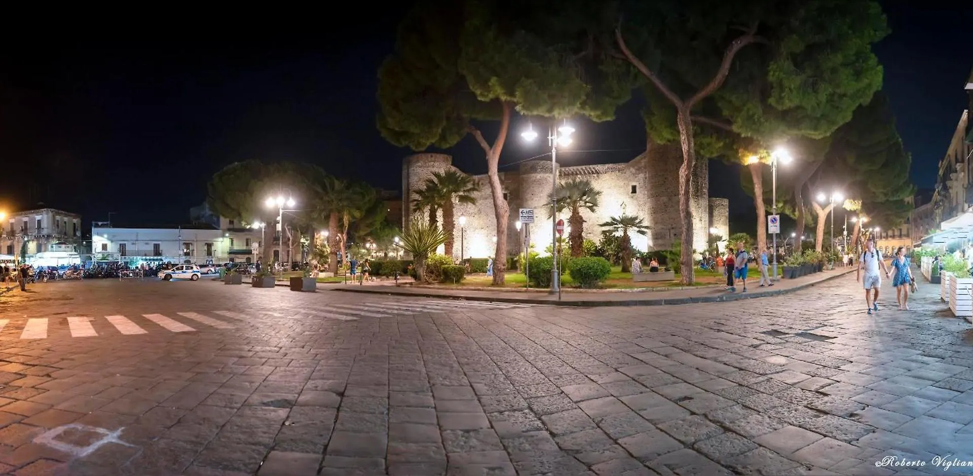 Hotel Giglio Rosso House Aeroporto di Catania Fontana Rossa 0*,  Italia