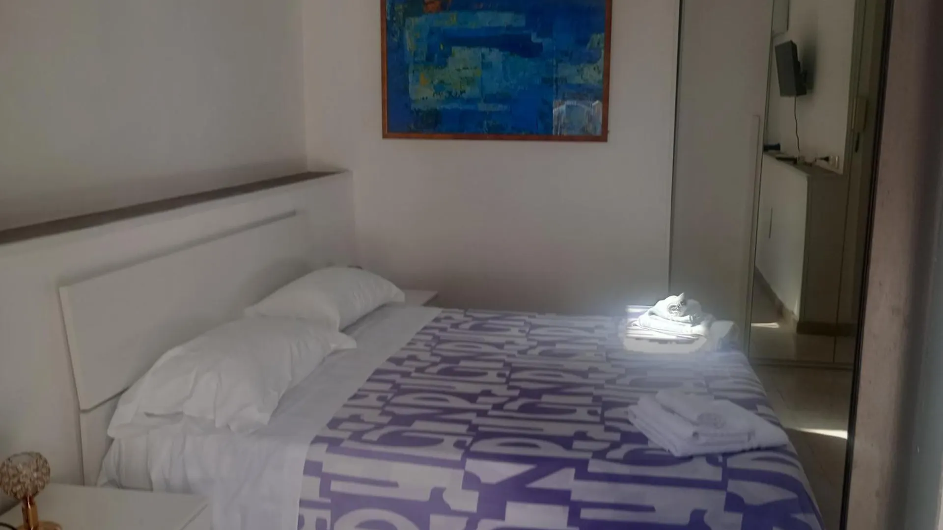 Hotel Giglio Rosso House Aeroporto di Catania Fontana Rossa Affittacamere